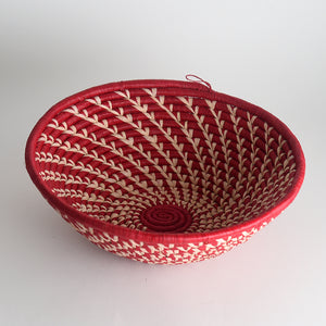 Handwoven Raffia Basket (medium)