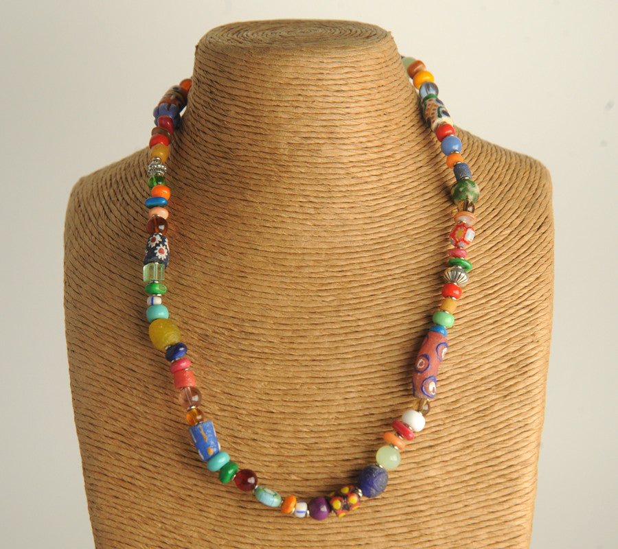 Lawot (Traveler) Glass Bead Necklace