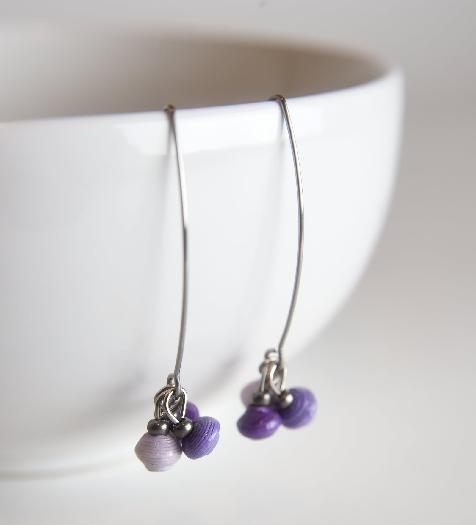 Mchezaji (Dancer) Wire Earrings