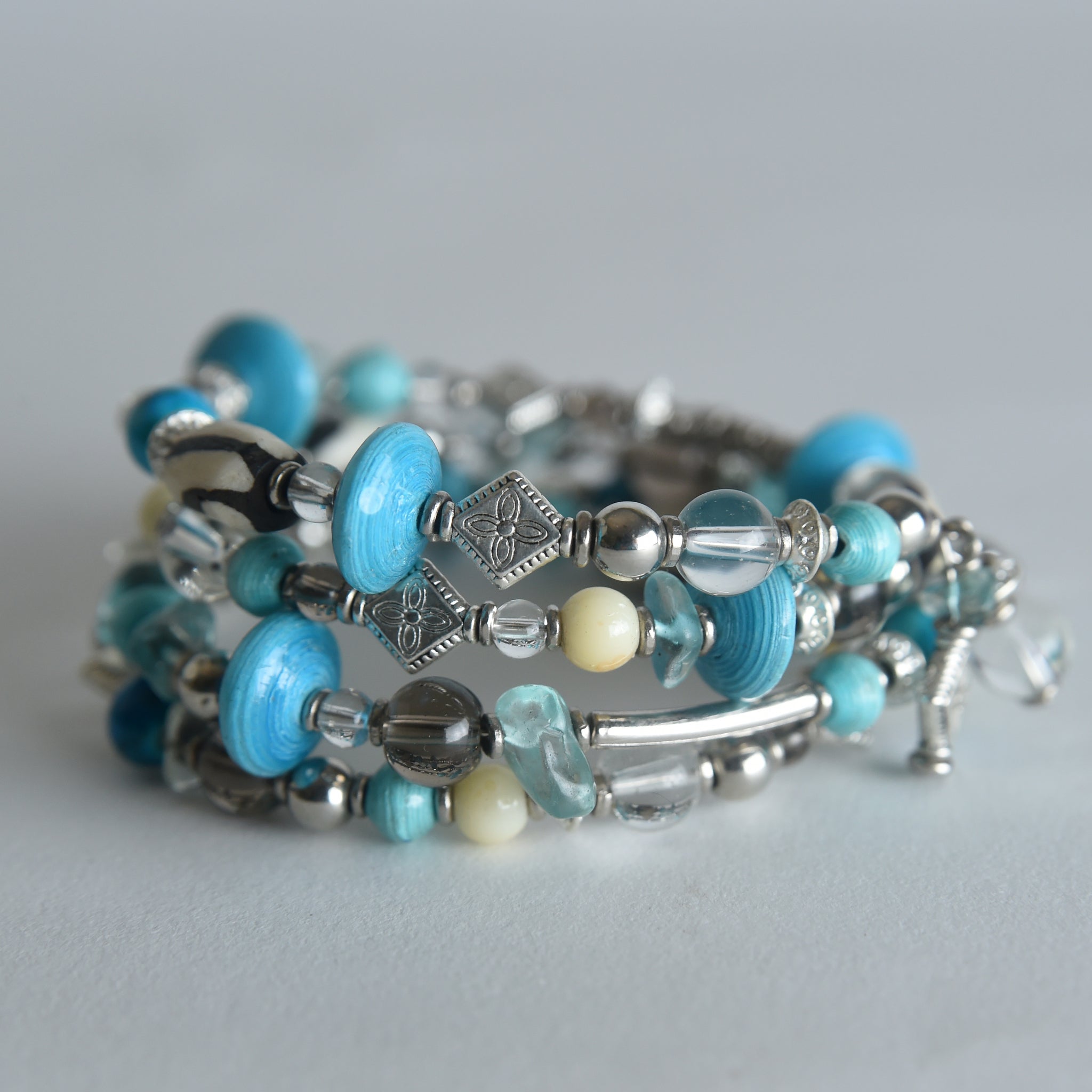 SIMPLE Paper bead memory wire bracelet - OTHER COLORS